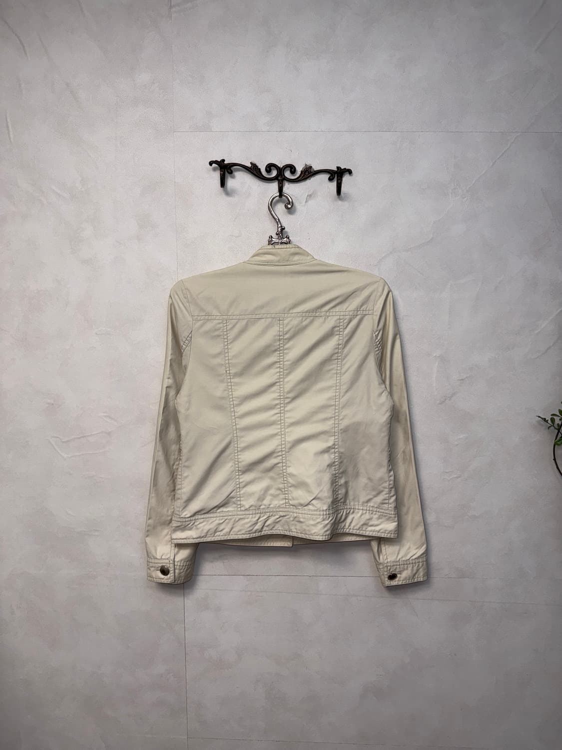 Ivory multi pocket button safari jacket 상품이미지3