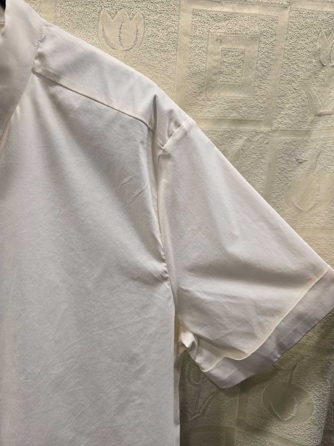 시스템옴므 SYSTEM 남성 화이트 반팔 셔츠 105~110 상품이미지3