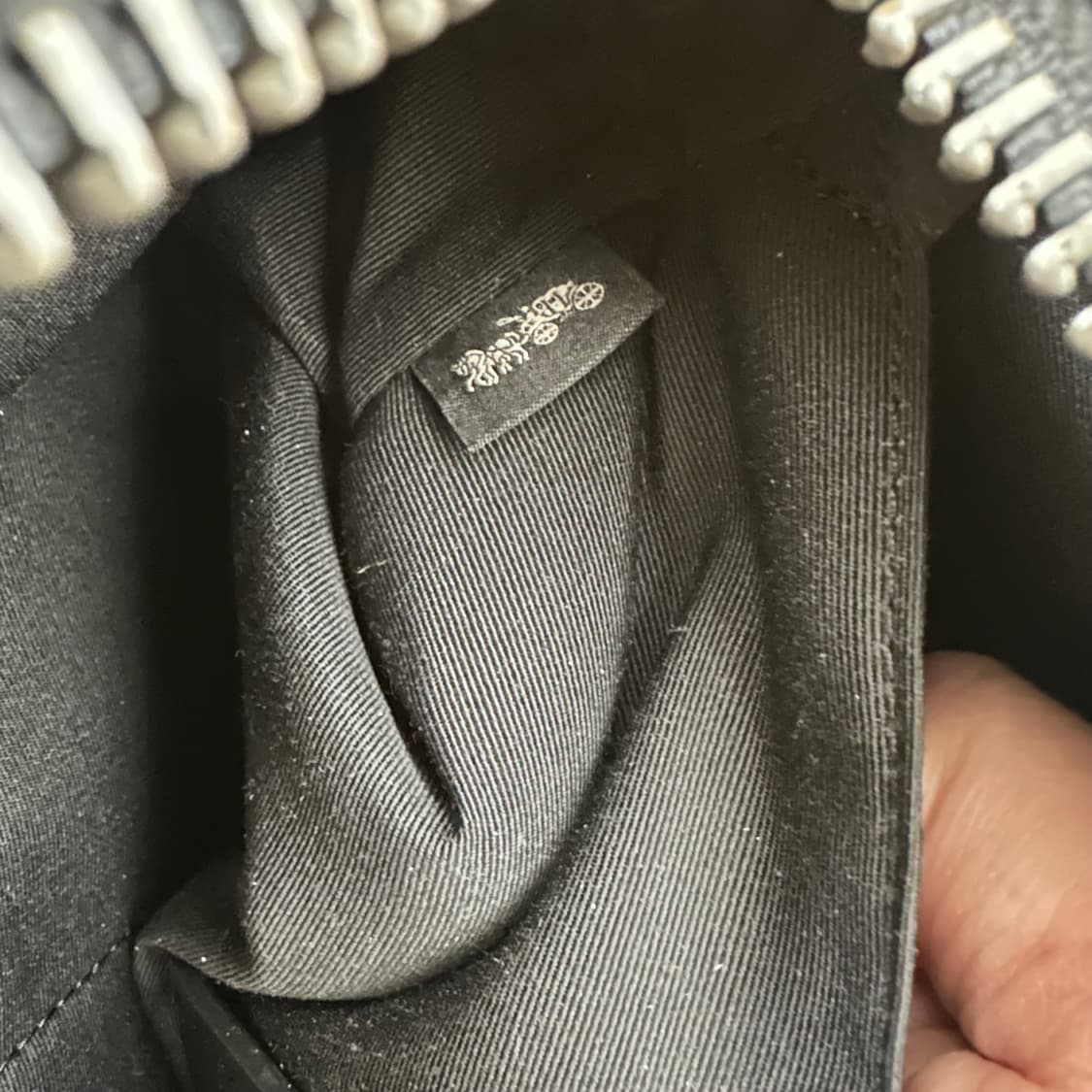 COACH 코치 남여공용 가죽 시그니처 크로스백 상품이미지10