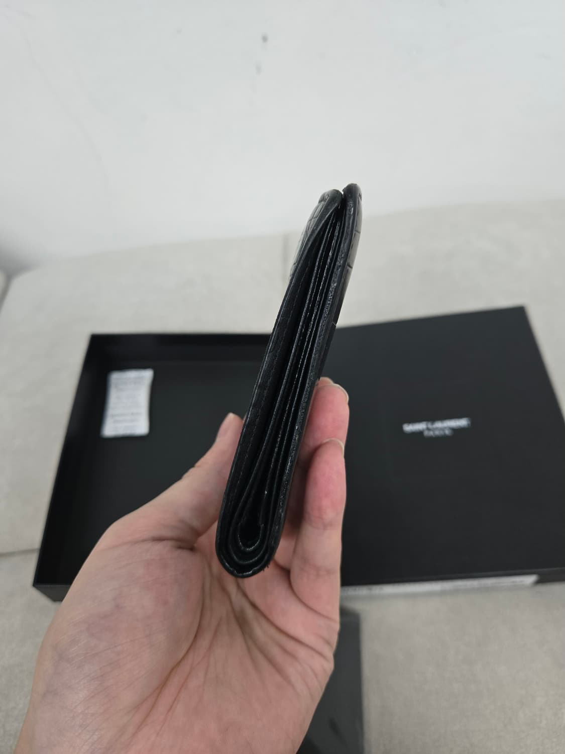 [보증서 정품]입생로랑 악어 반지갑 상품이미지5