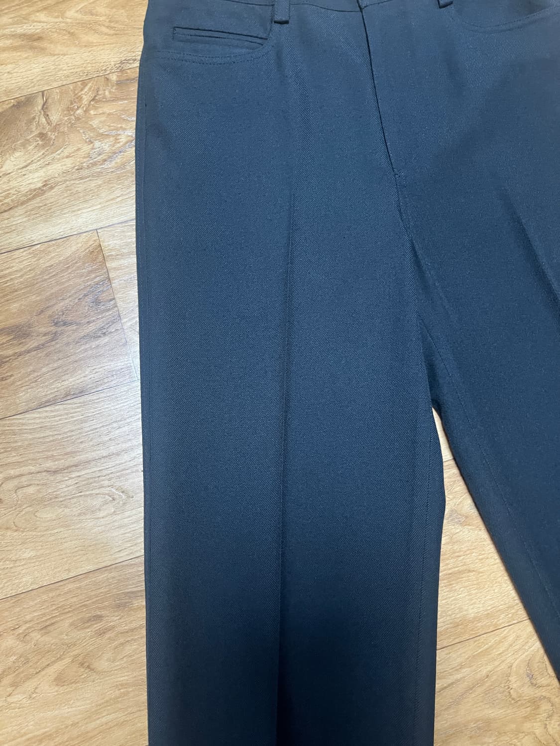 솔리드옴므 울슬랙스 새상품 팝니다. 상품이미지2