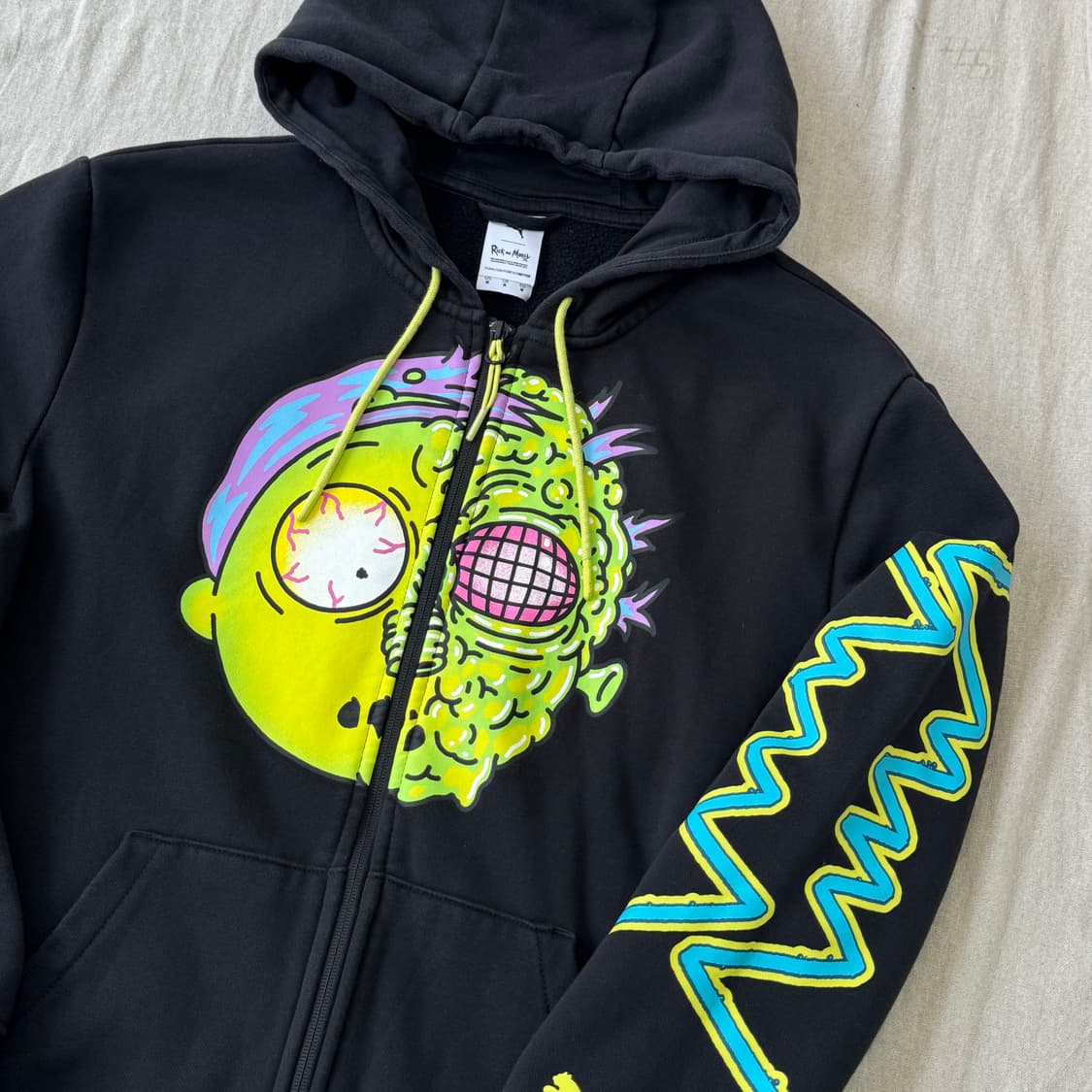 푸마 x 릭앤모티 후드집업 M 상품이미지2