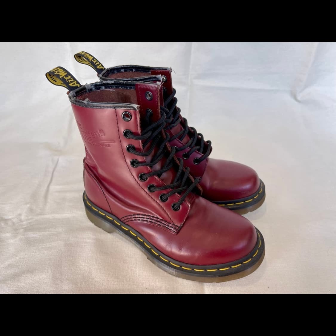 닥터마틴 1460 체리레드 8홀EU36(약230) 상품이미지2