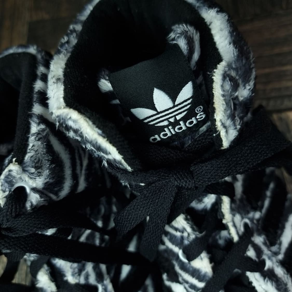 [아디다스 X 제레미스캇] 지브라 백호 에니멀 포럼 하이 01586 상품이미지7