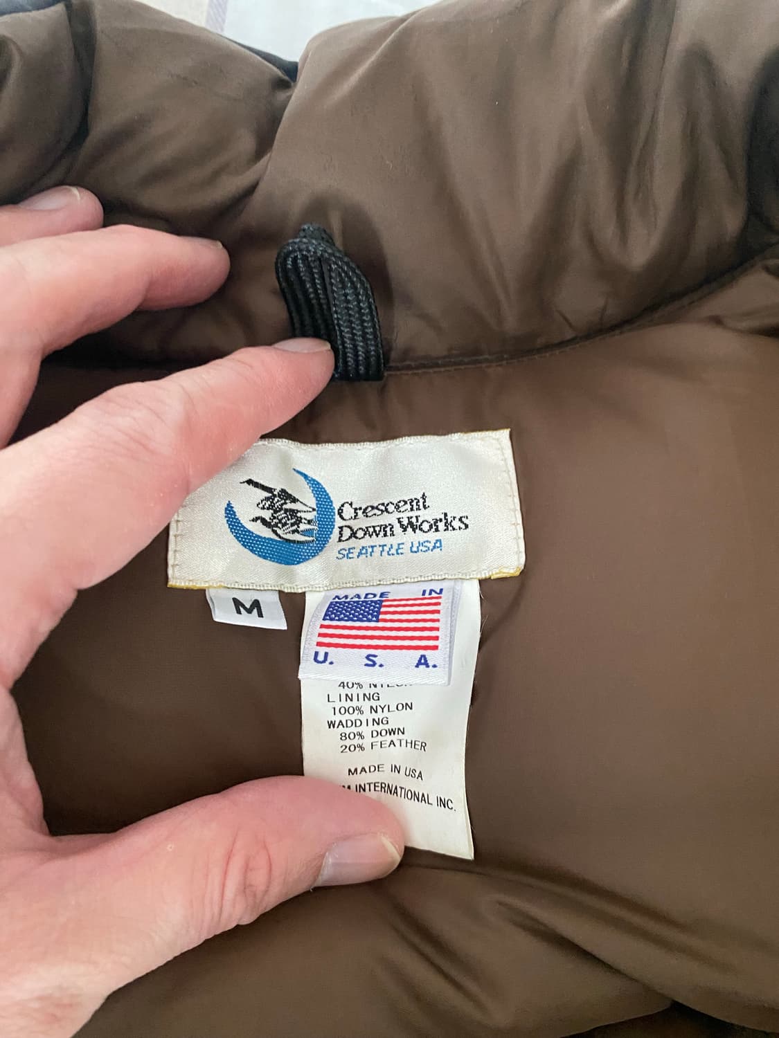 Crescent down works 패딩 베스트 팝니다 상품이미지4