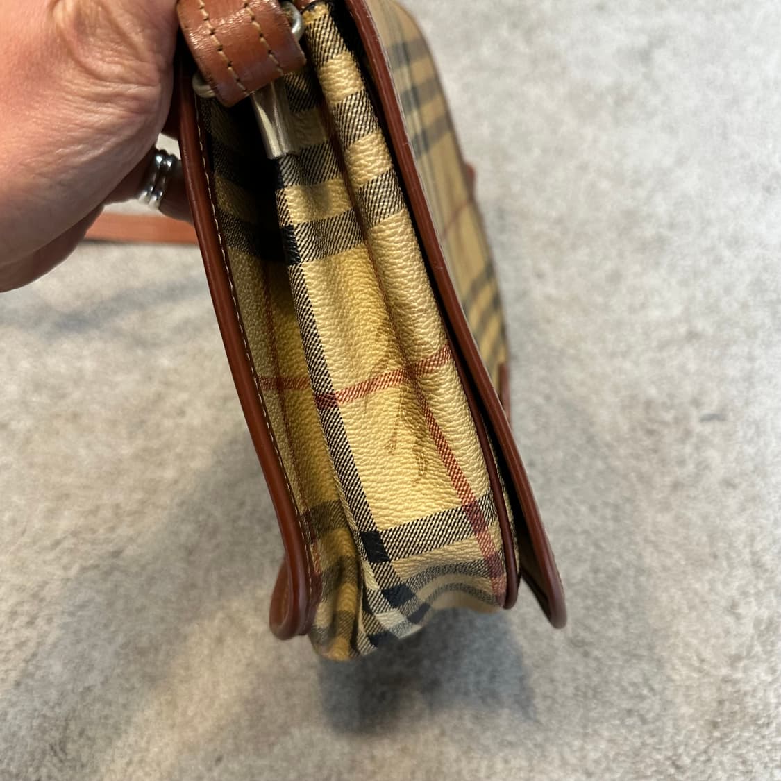 버버리 빈티지 노바 체크 크로스백F 상품이미지9