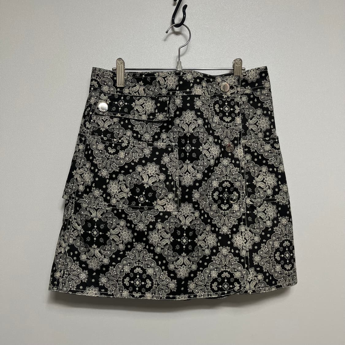brouhaha 브루하하 페이즐리 랩 스커트 블랙 m 상품이미지1