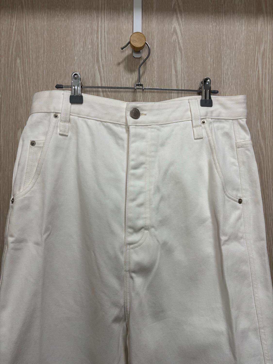 아미AMI 알렉스핏 데님팬츠 31" / 내츄럴 화이트 상품이미지3