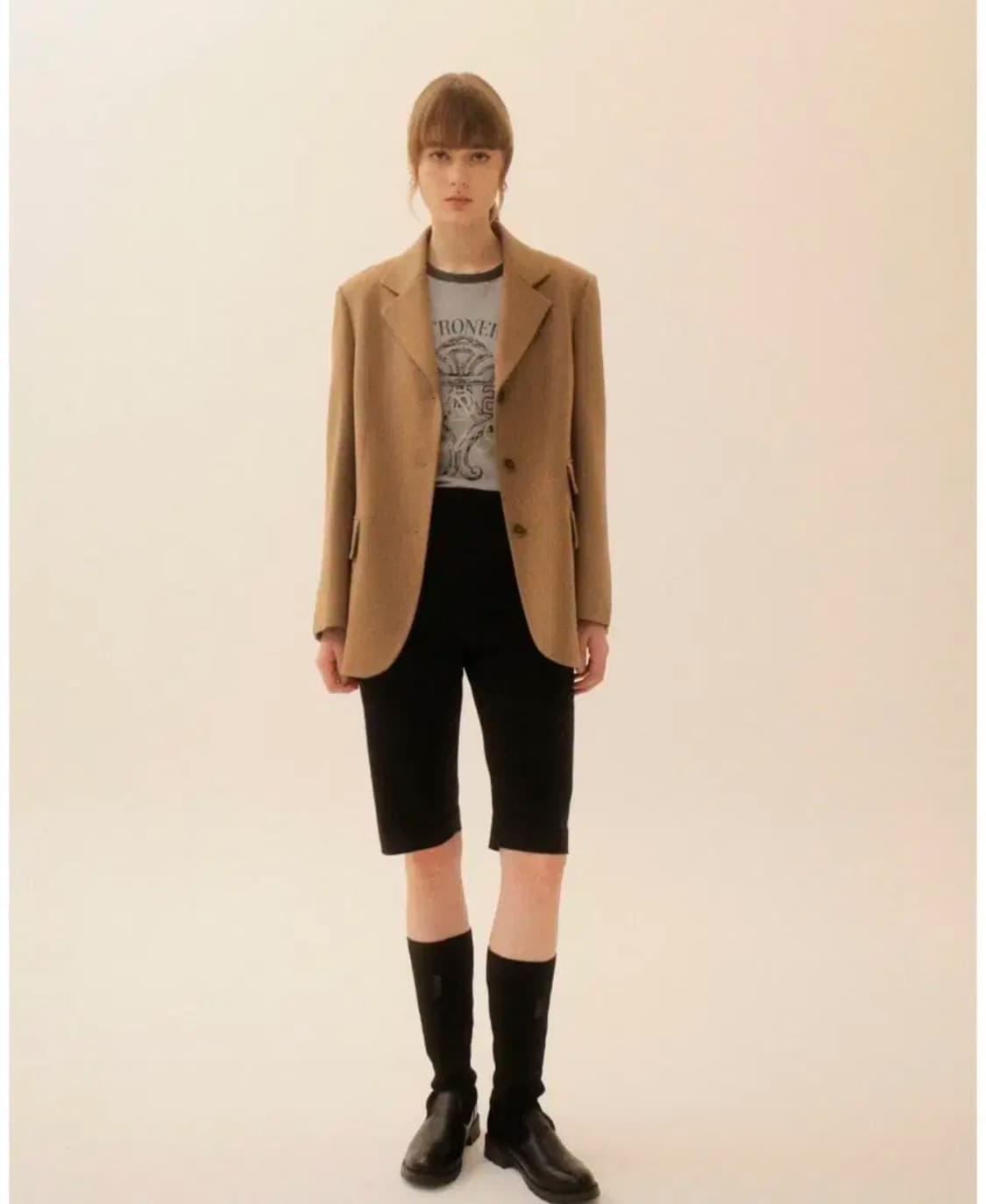 온앤온 미니멀 스티치 포인트 자켓 상품이미지2