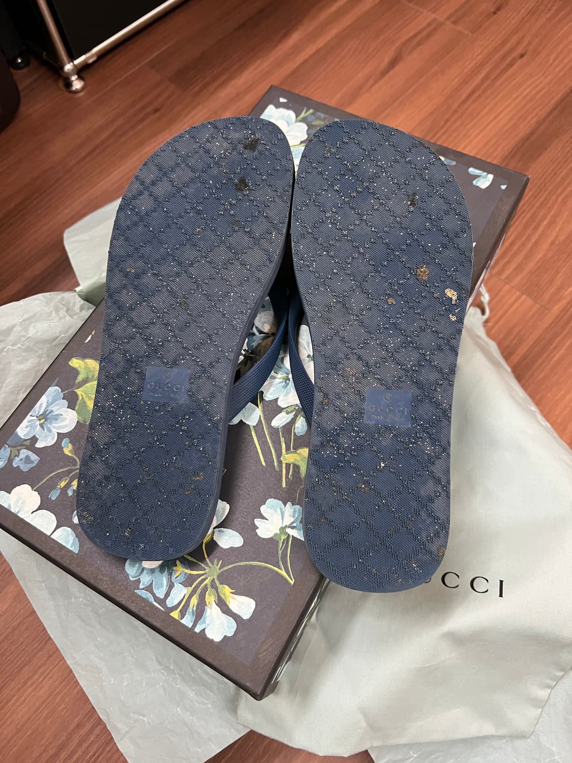 구찌 플로럴 쪼리 260 상품이미지3