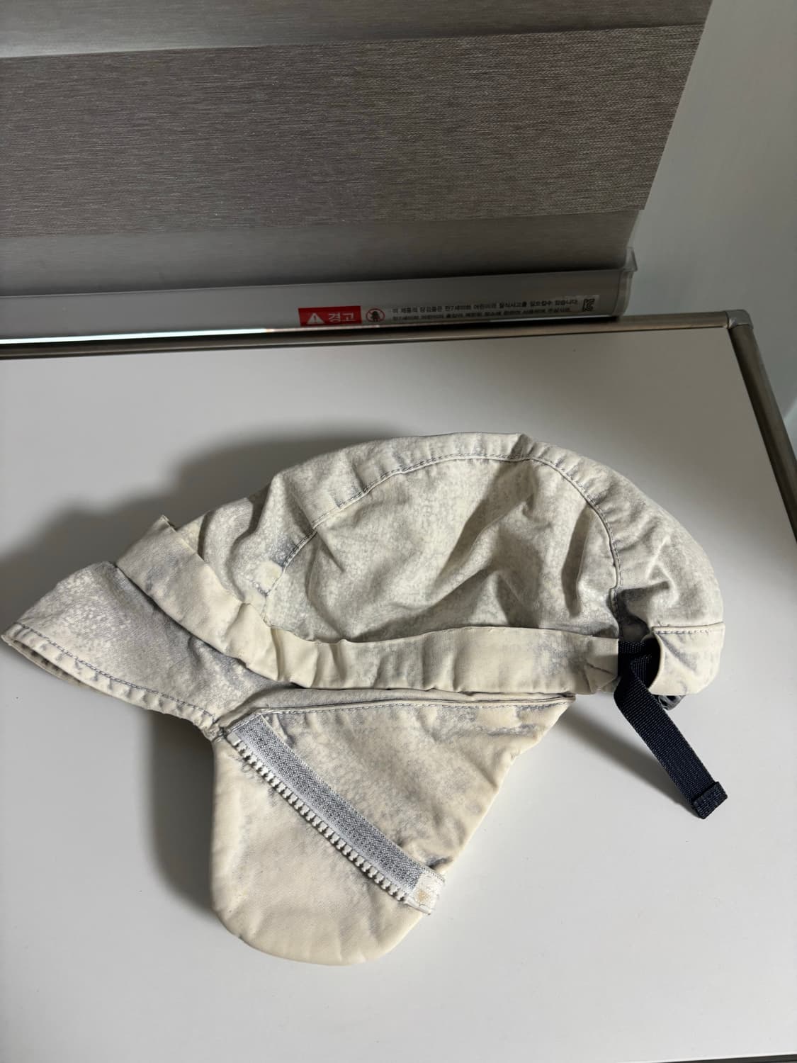 Hyeinseo 혜인서 플랩 햇 ice blue flap hat 상품이미지4