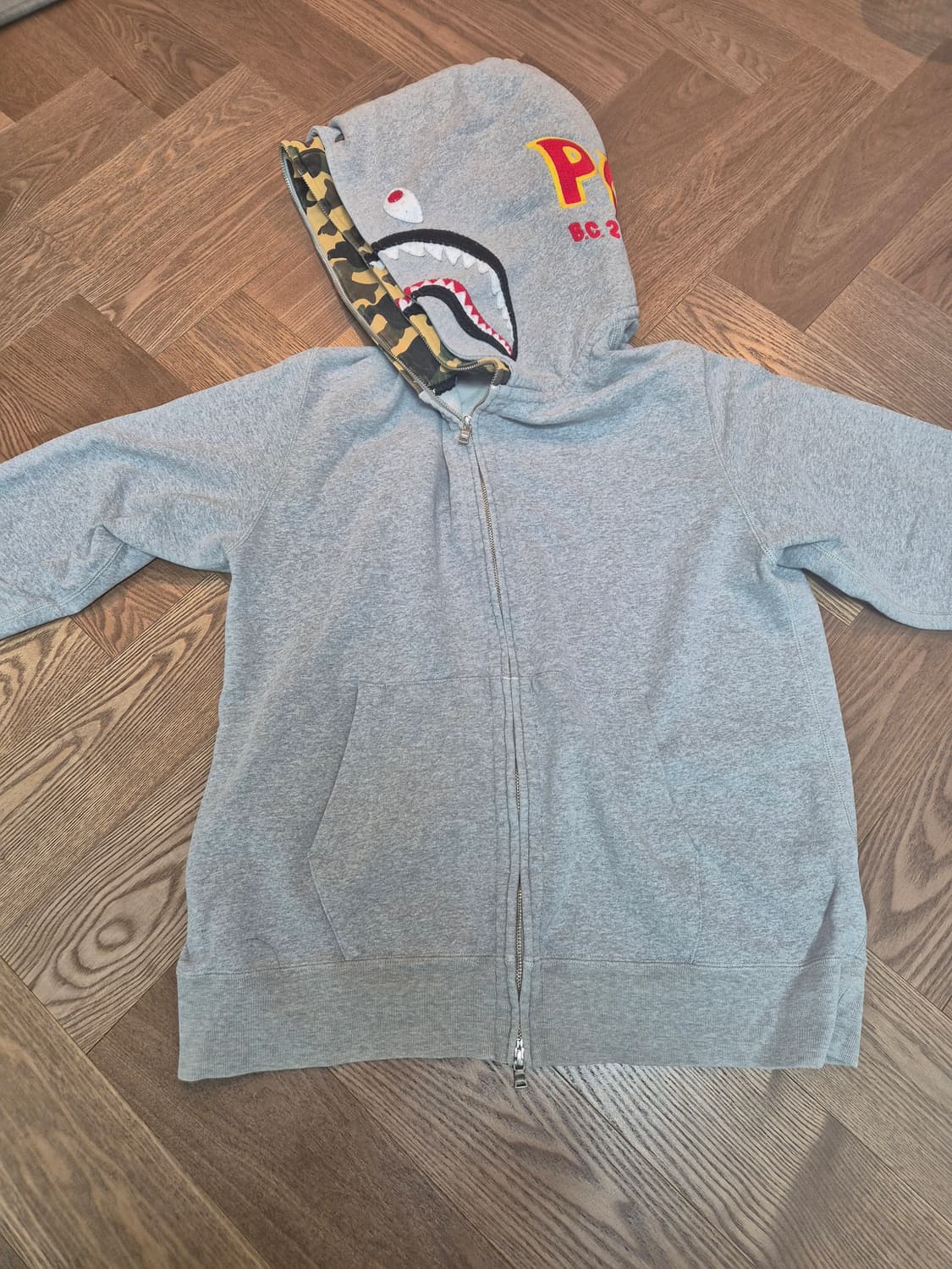 베이프 투헤드 샤크 후드 상품이미지1