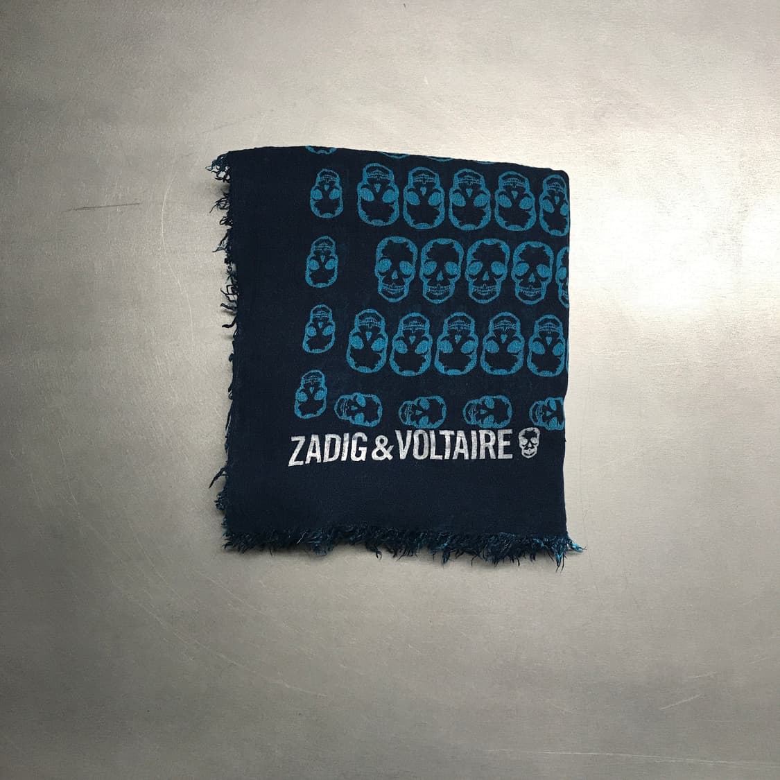 쟈딕앤볼테르 스컬 패턴 스카프 상품이미지2