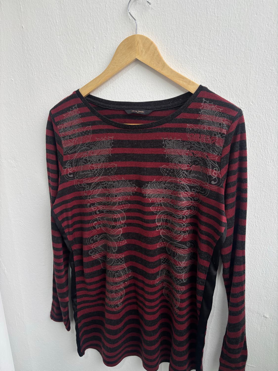 Olivia Hassler Red Stripe Long Sleeve 상품이미지5