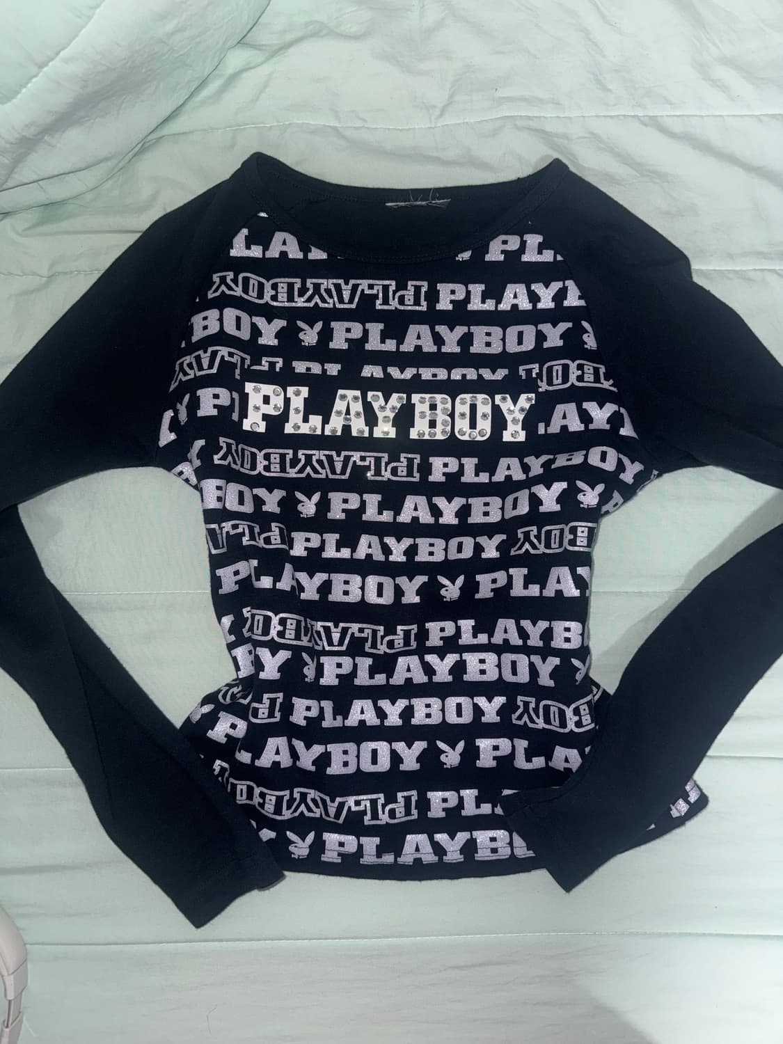 플레이보이 갸루 y2k 딱붙 큐빅 롱슬리브 긴팔티 상품이미지1