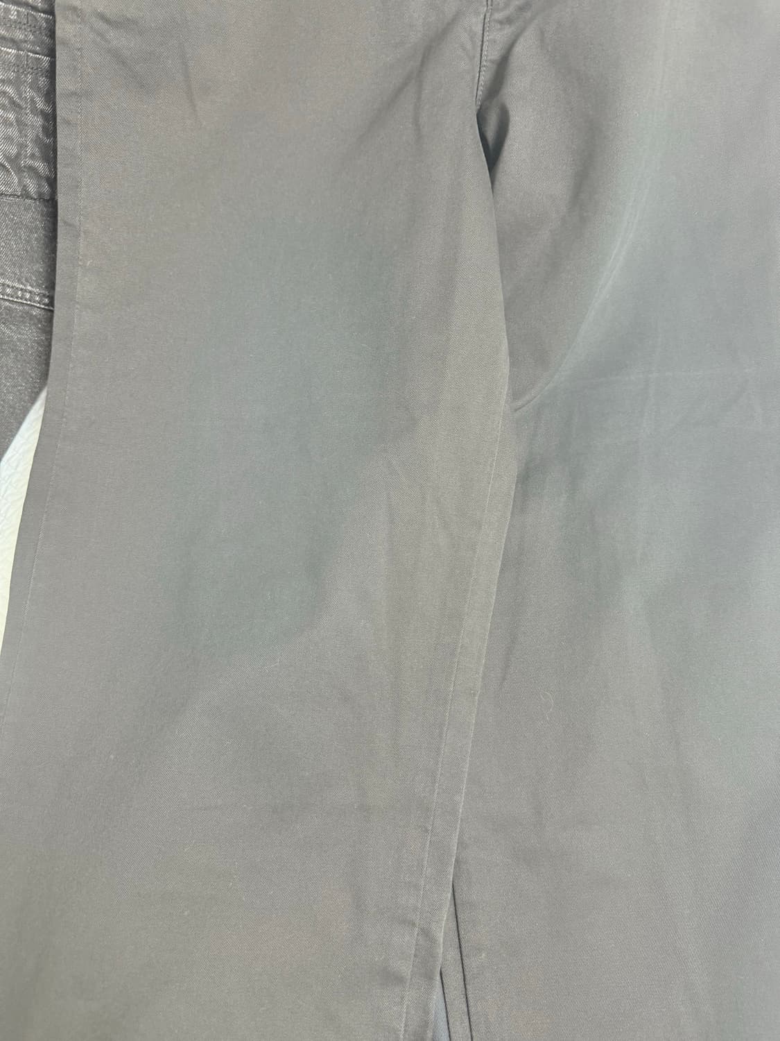 (24ss 새상품) 솔리드옴므 블랙 파라슈트 디테일 팬츠(48) 상품이미지4