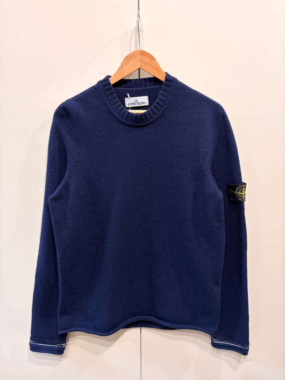 스톤아일랜드 와펜 울 니트 스웨터 상품이미지2
