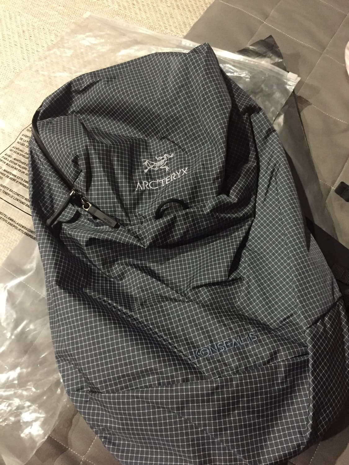 아크테릭스 컨실 15 네이비 상품이미지1