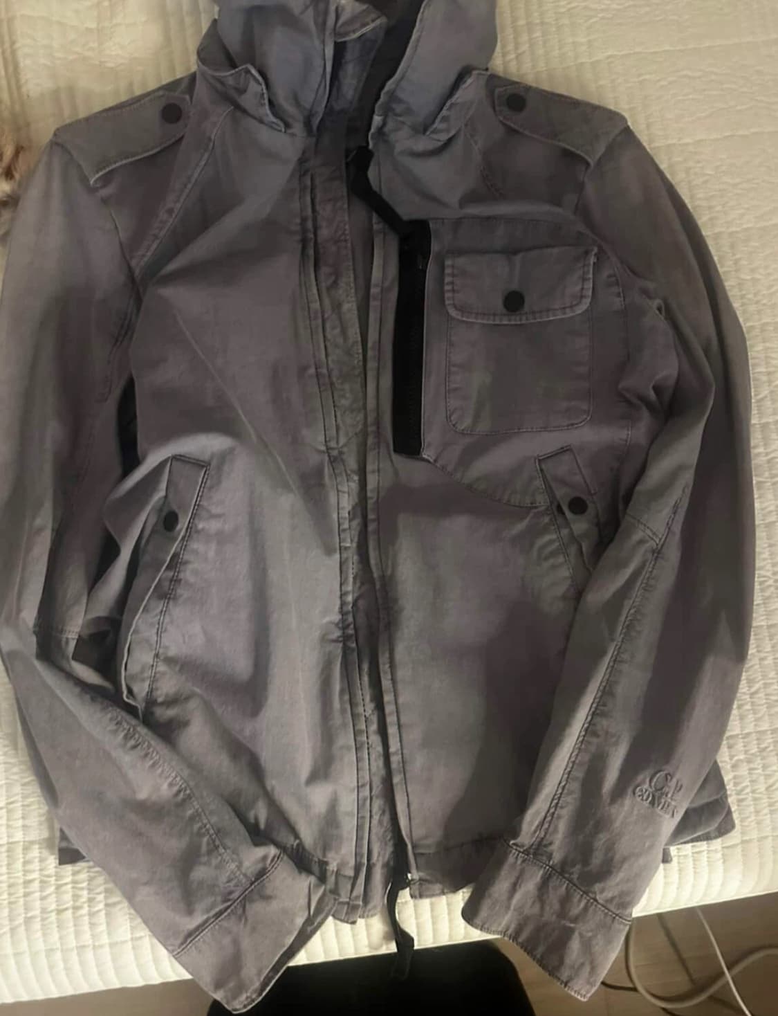 Cp컴퍼니 필드 자켓 95 팔아요 상품이미지1