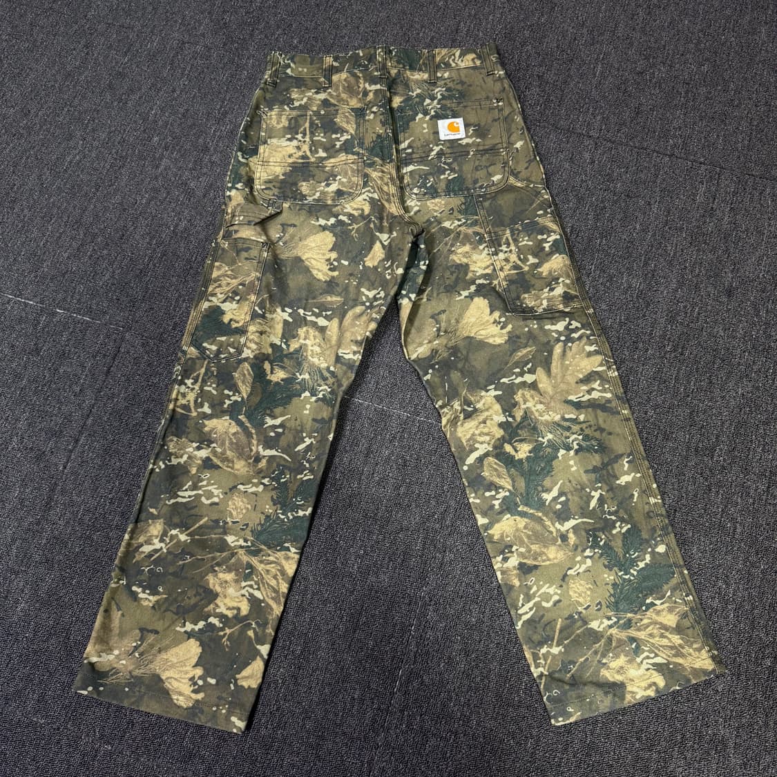 칼하트wip 싱글니 카펜터 카모플라쥬 데님 팬츠 상품이미지1