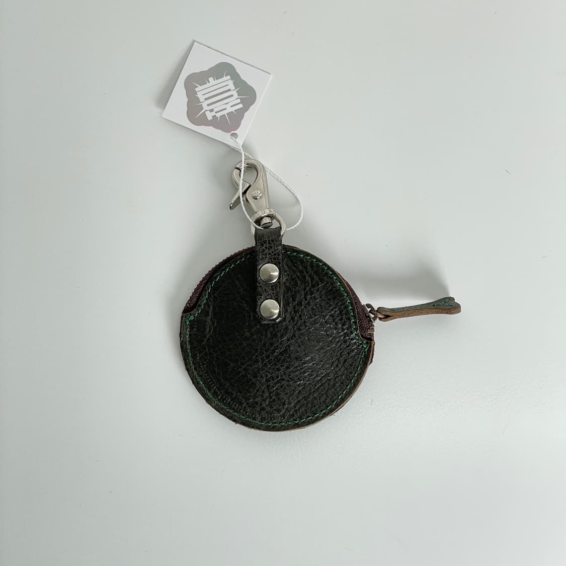 AND MEAT 다크그린 크로스 패치드 코인 펄스 | 후루츠패밀리