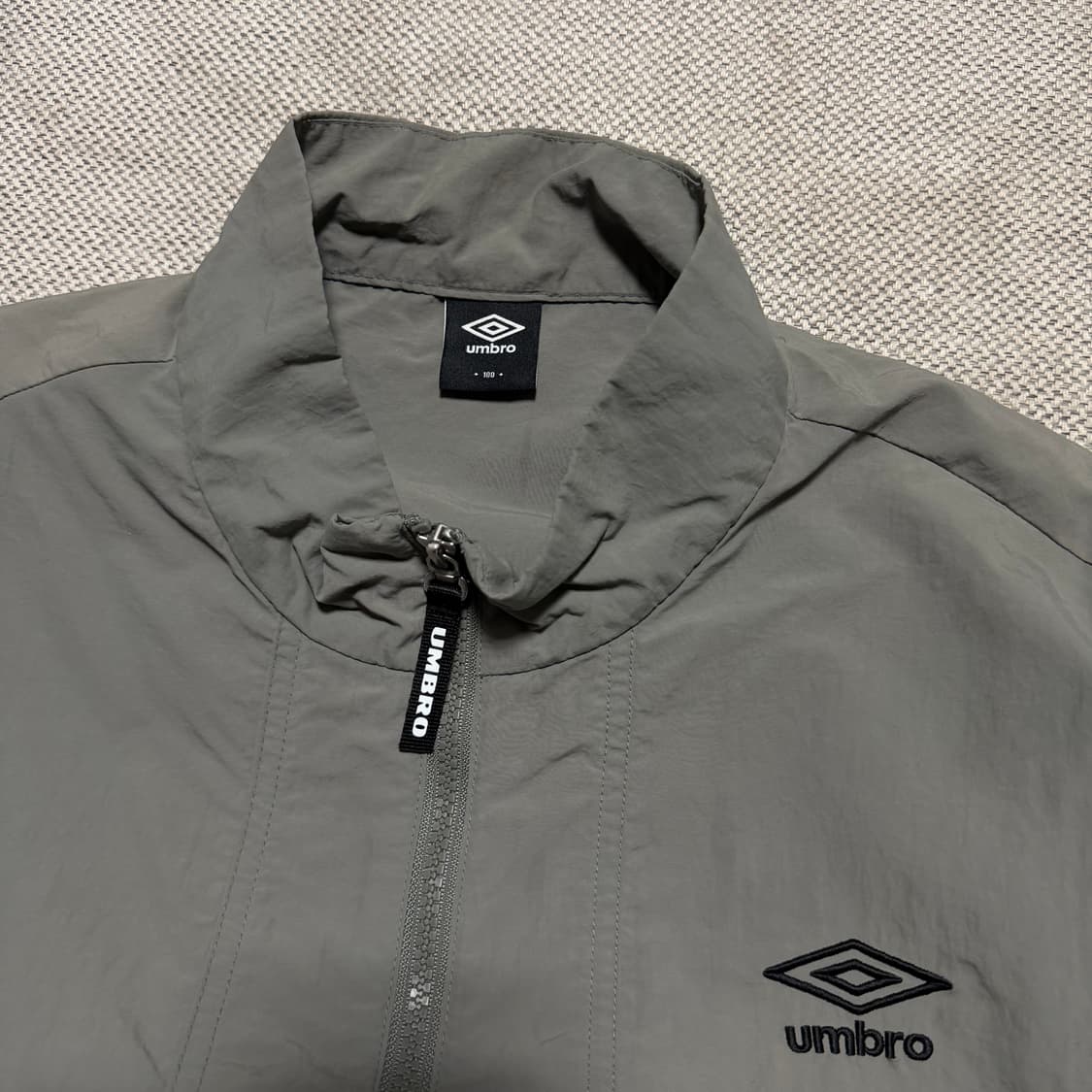 엄브로 반팔 아노락 반바지 셋업 상품이미지3