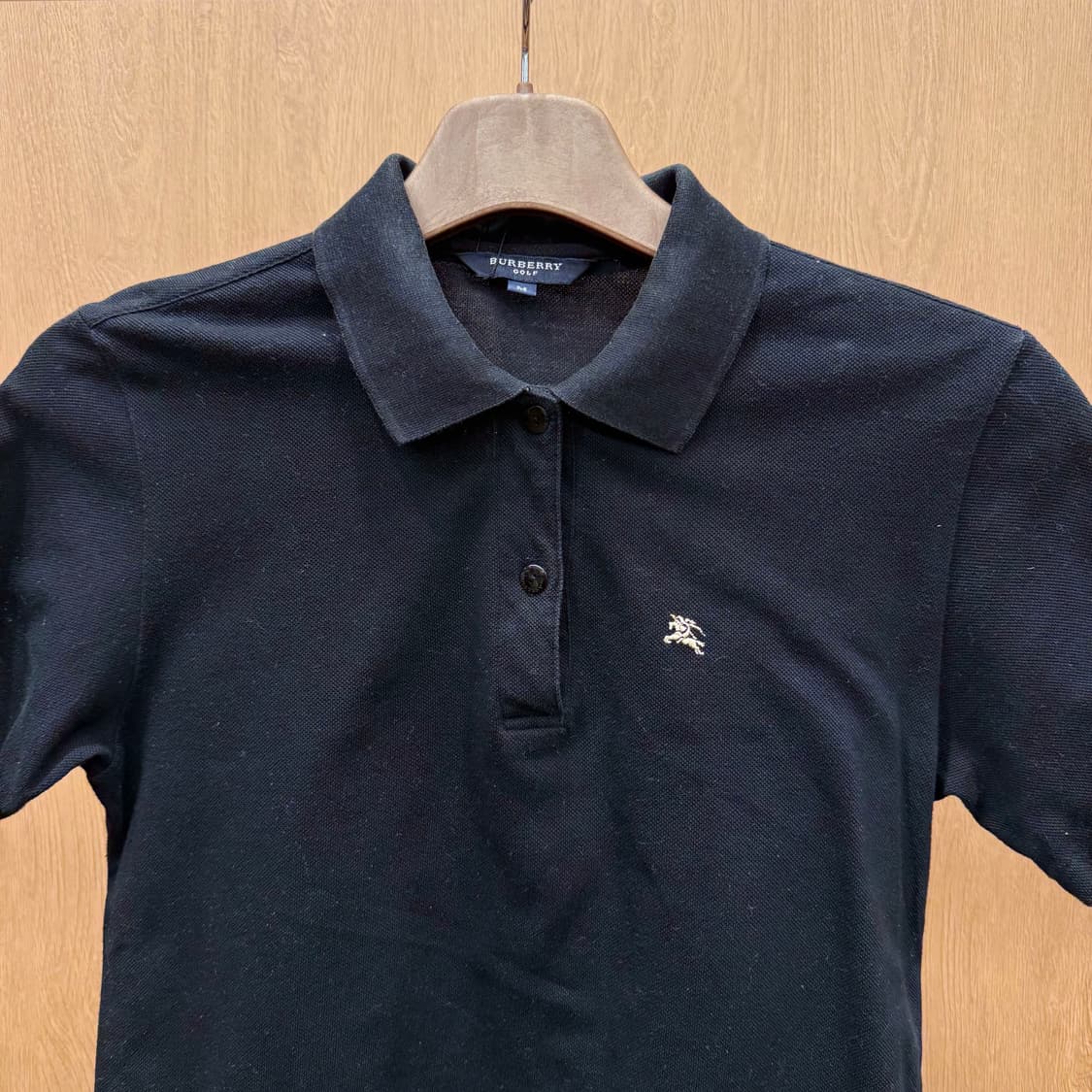 버버리 골프 로고 자수 반팔 카라 티셔츠 피케 코튼 블랙 상품이미지4