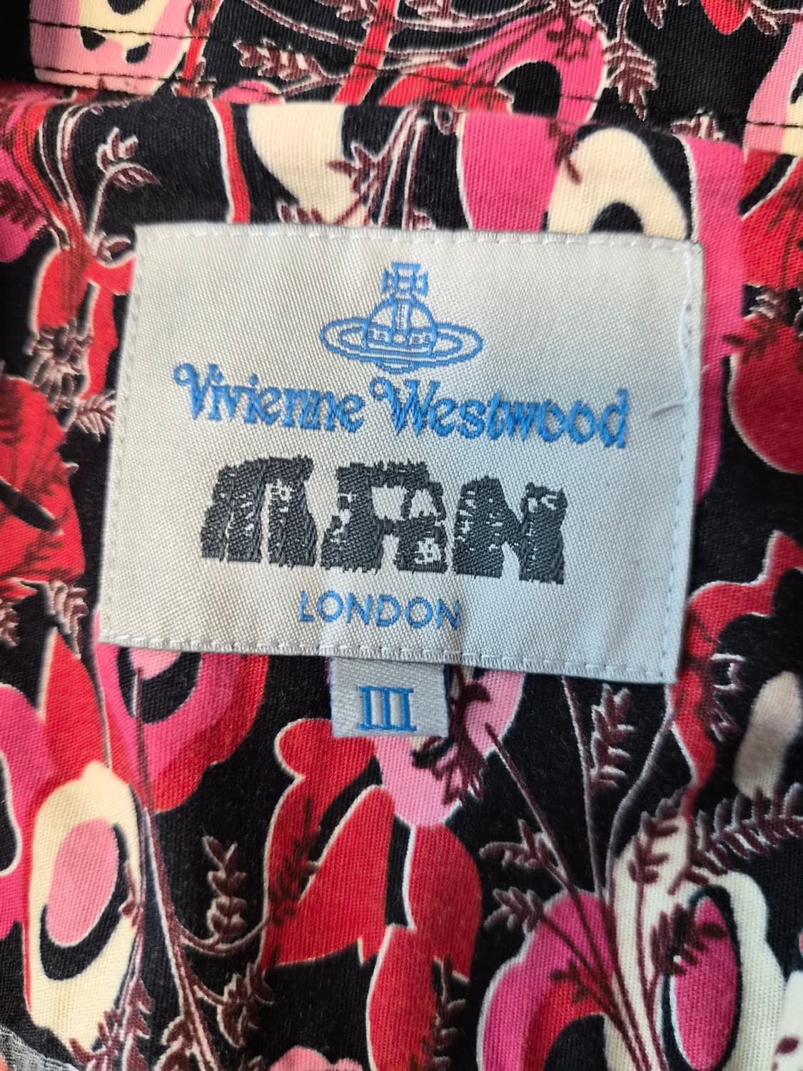 비비안 웨스트우드 (Vivienne Westwood ) 정품 반팔 상품이미지2