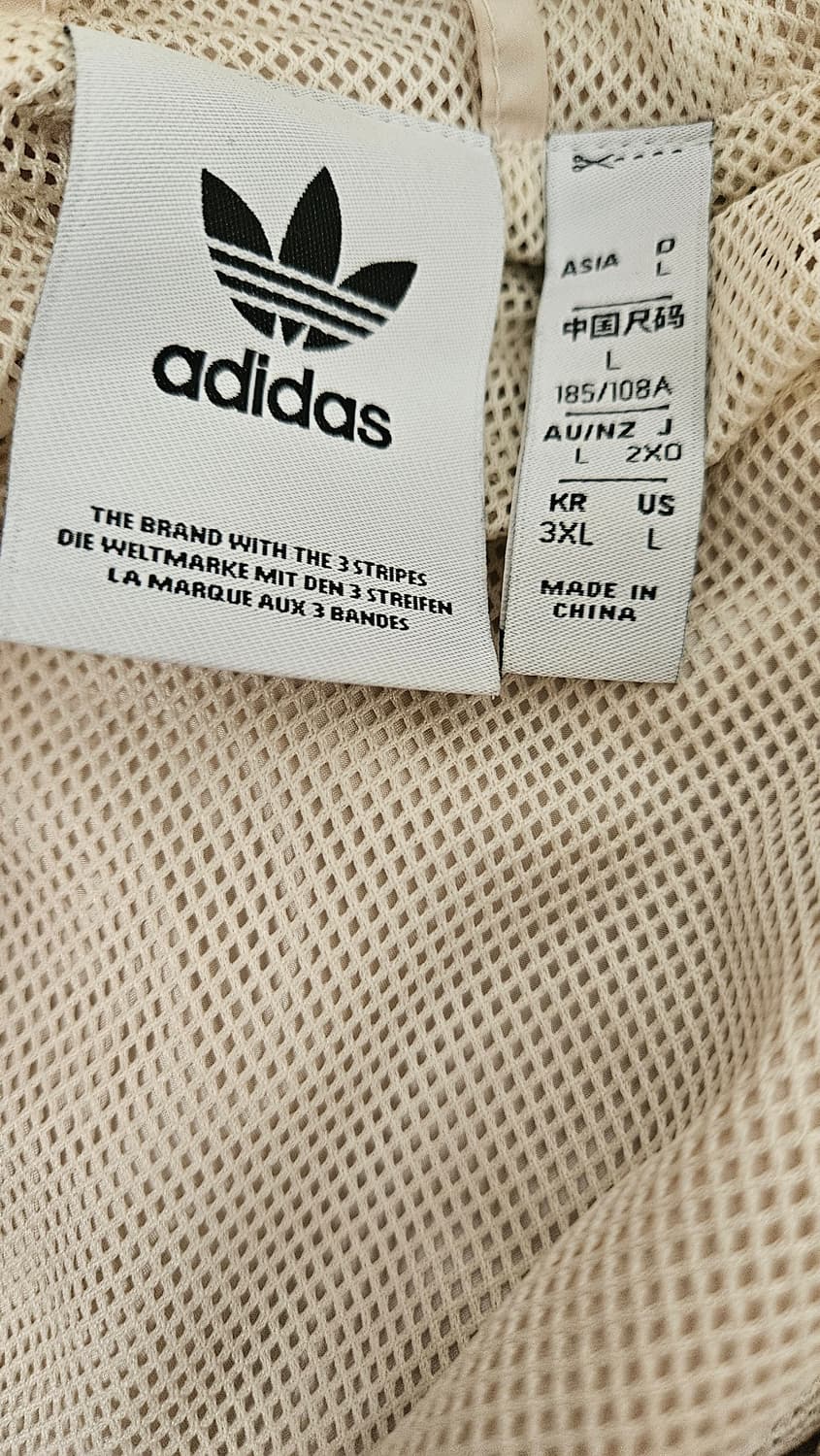 아디다스xDPR 바람막이 상품이미지3