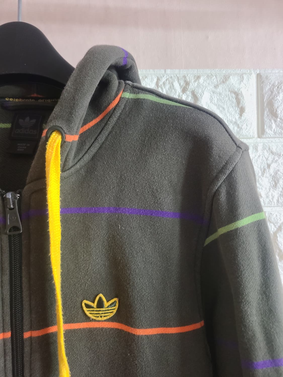 아디다스 올드스쿨 삼선 후드집업 카키 상품이미지2