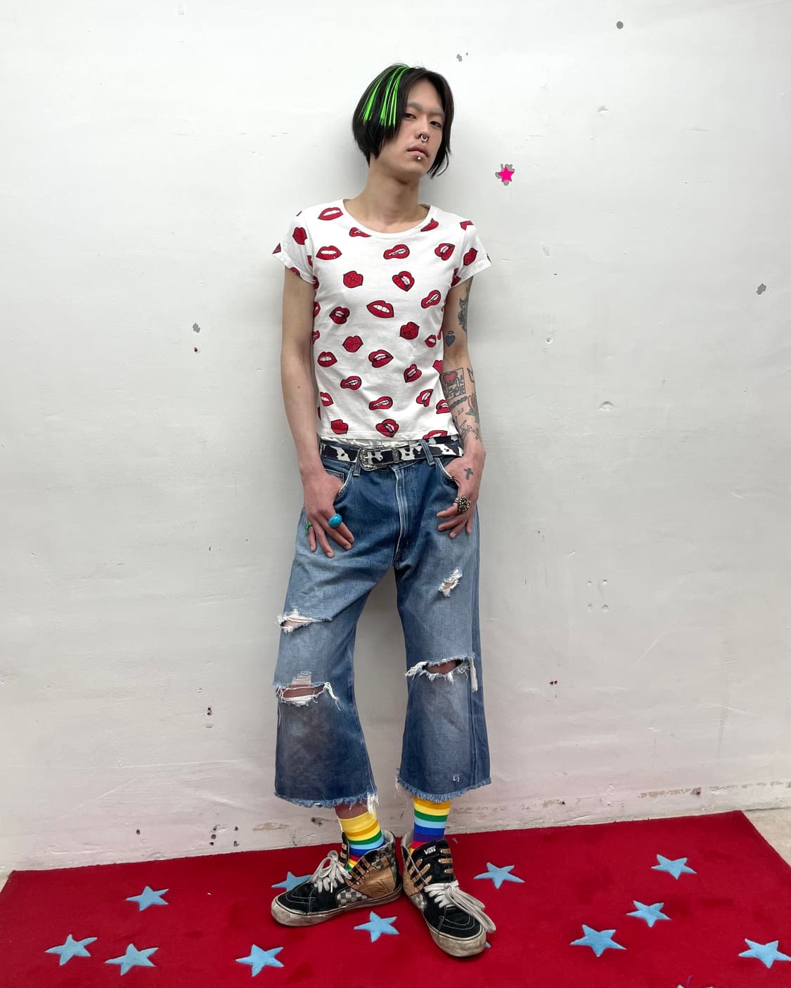 cubic T-shirt with lips  상품이미지7