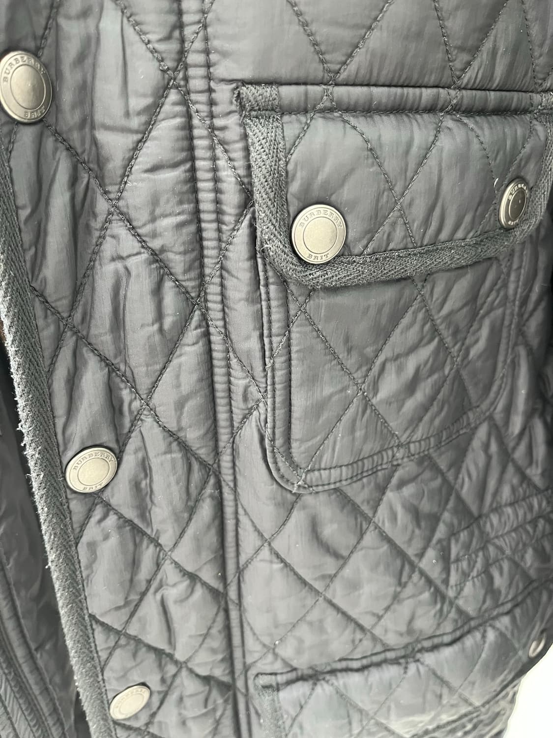 버버리 브릿 블랙 퀼팅 자켓 S 상품이미지5