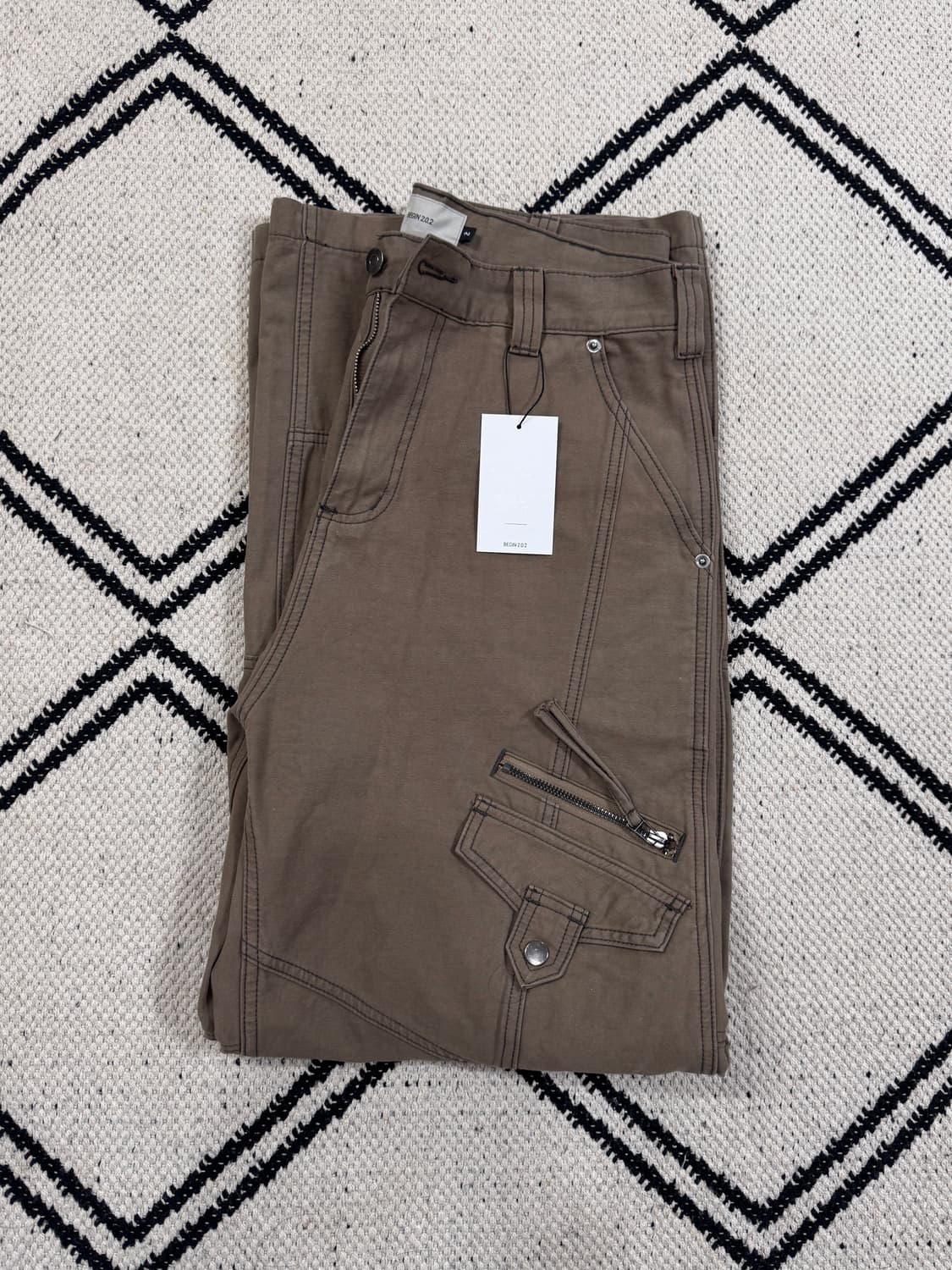 [새제품/2] 비긴202 엣지 워크 라보 팬츠 [페이드 베이지] 상품이미지4