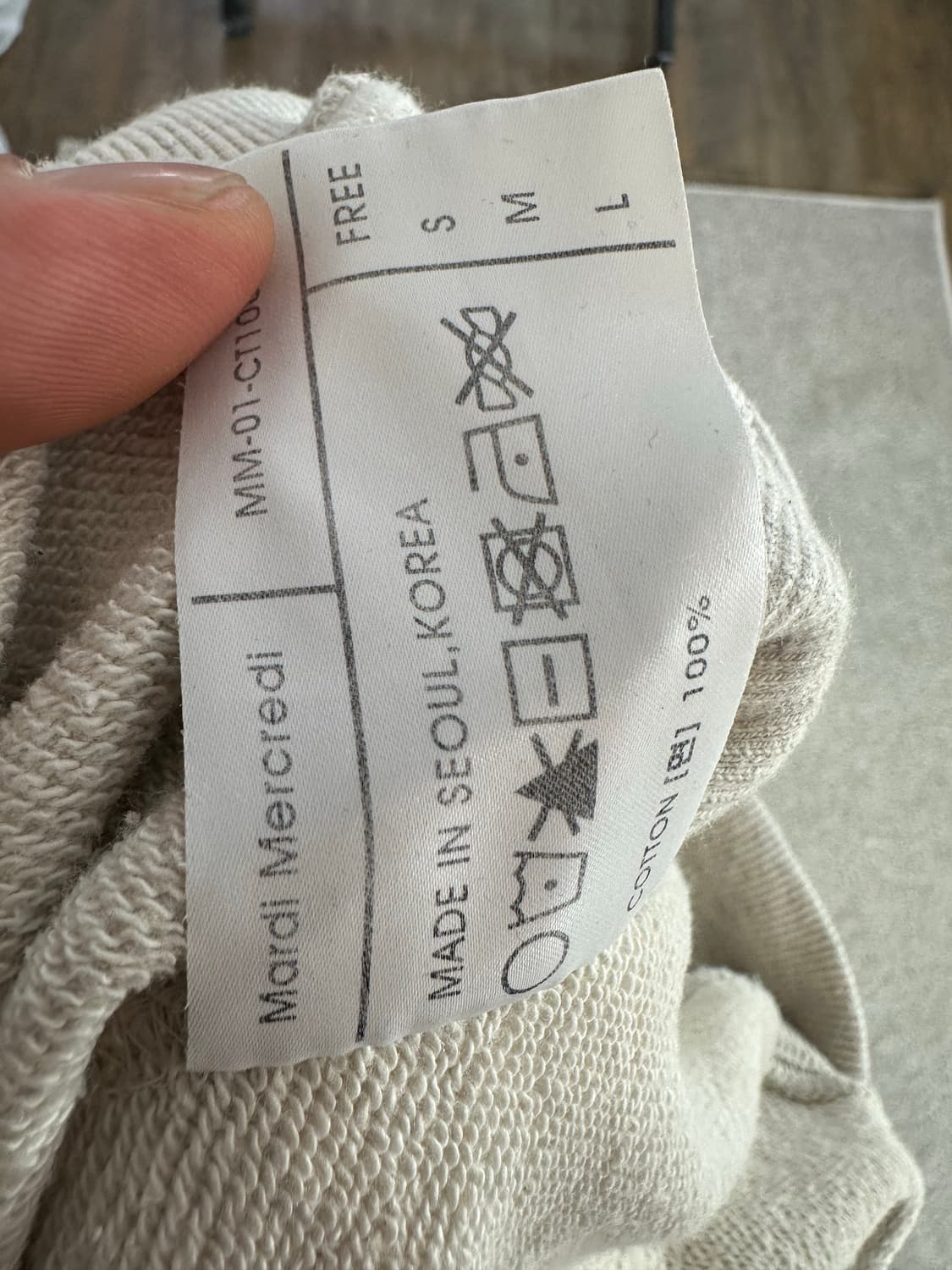 마르디 메크르디 플라워 맨투맨 티셔츠 상품이미지4