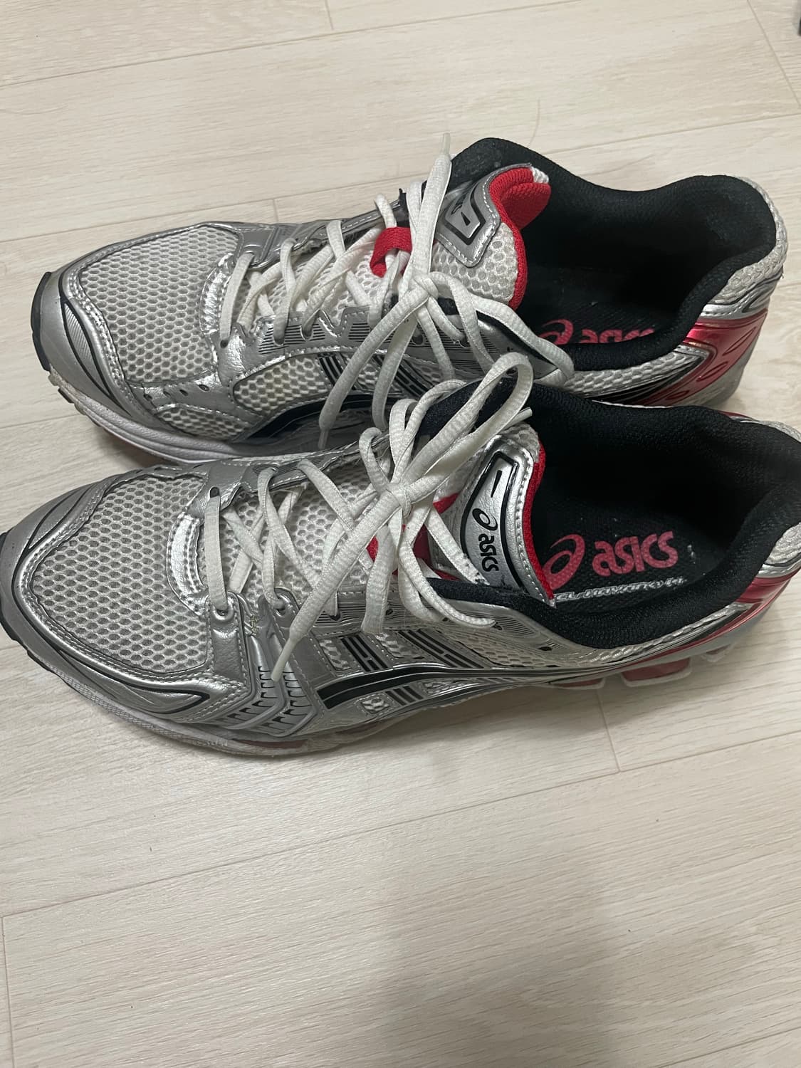 아식스 젤 카야노14 화이트 클래식 레드 270 급처 상품이미지2