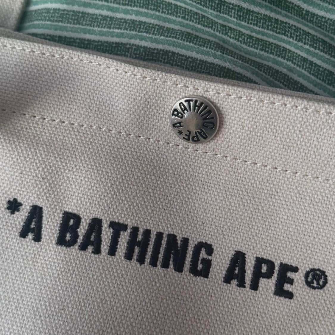 베이프 빅 에이프 헤드 토트백 상품이미지3