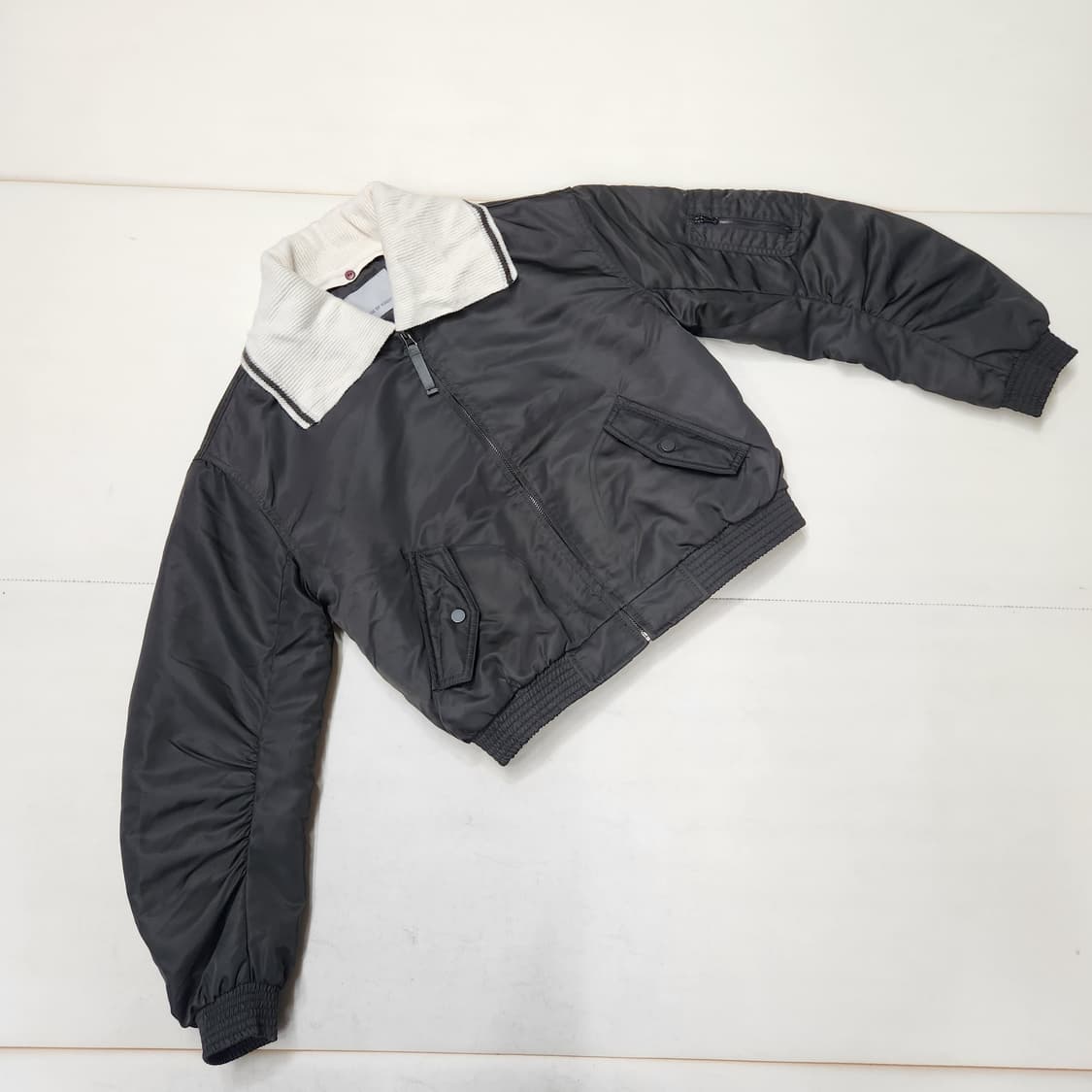 정품 보브 여성 니트 카라 크롭 누빔 항공 점퍼 55 상품이미지2