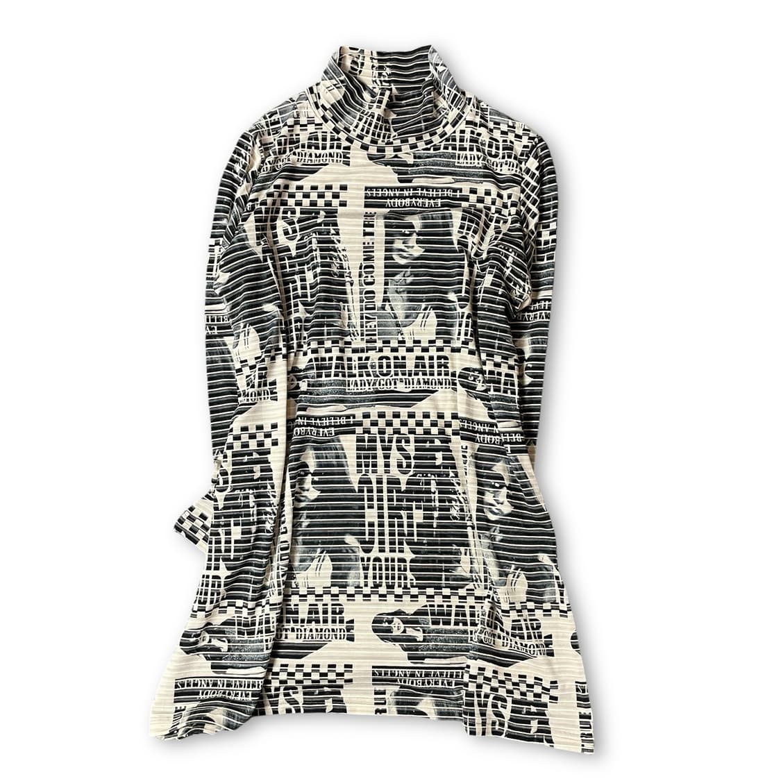 빈티지 스트라이프 텍스쳐 프린팅 반폴라 긴팔 티셔츠 상품이미지1