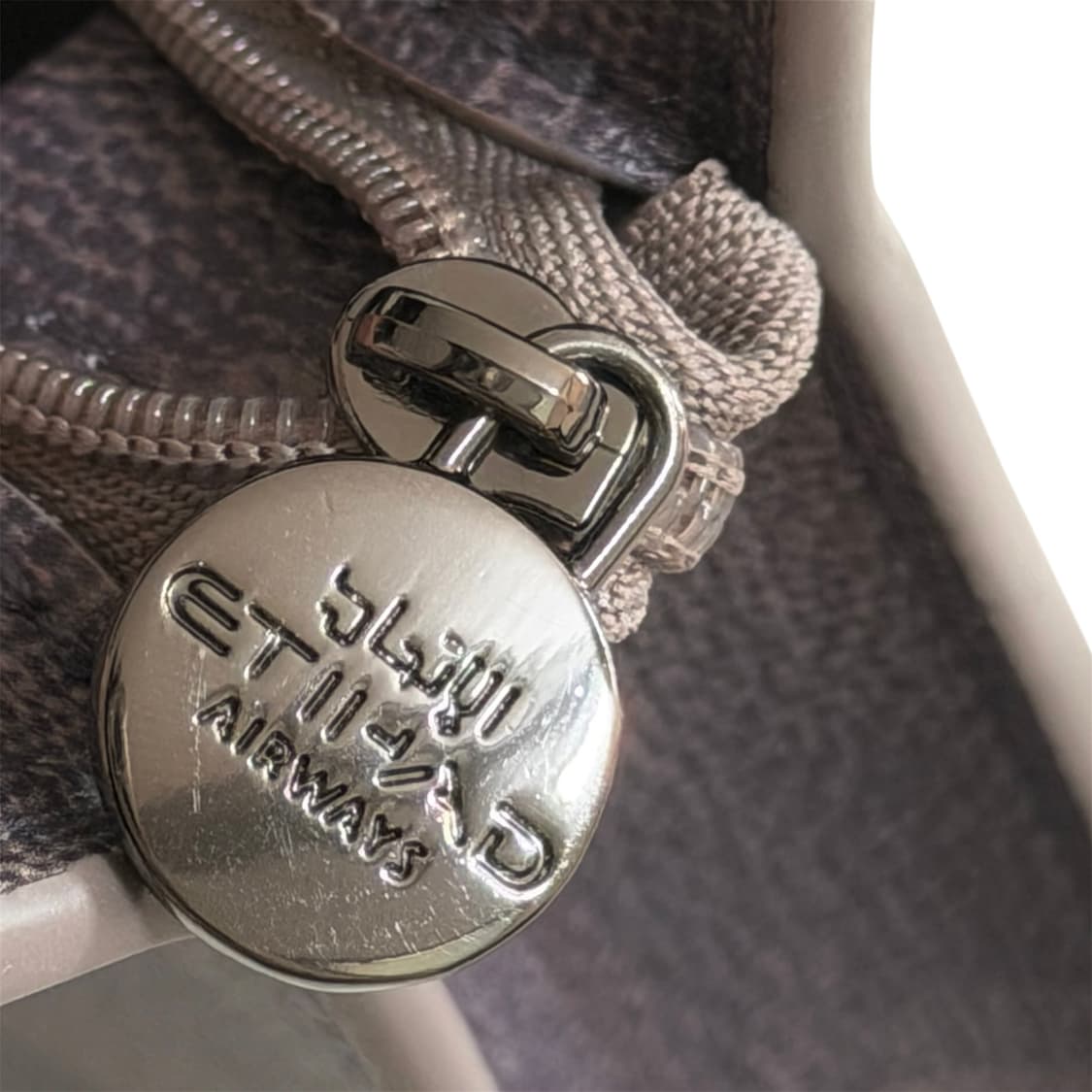 Giorgio Armani × Etihad Airways 미니 파우치 상품이미지7
