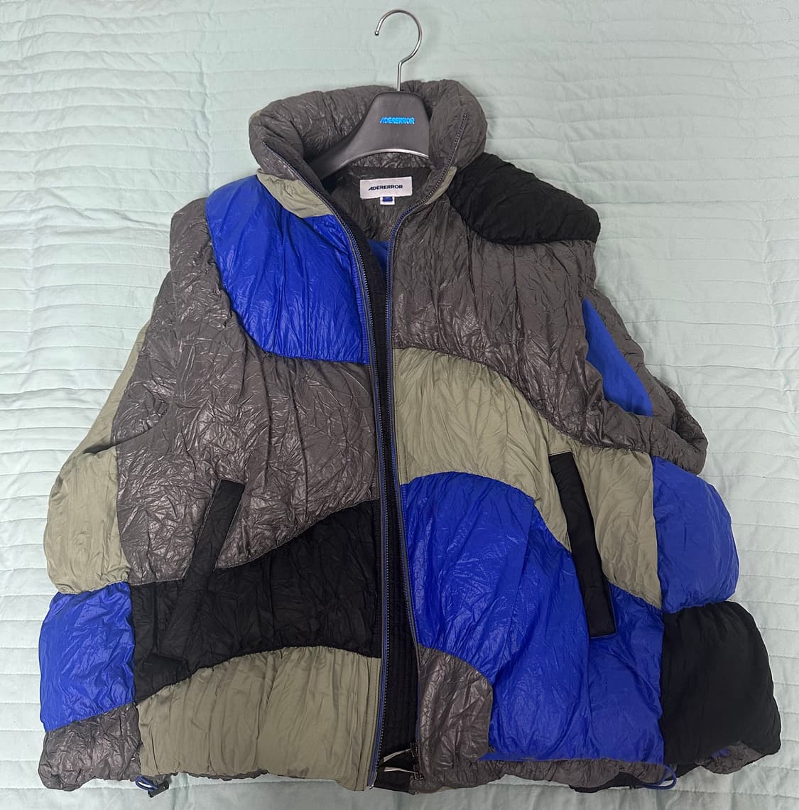 아더에러 아렌 다운 베스트 멀티 컬러 M 상품이미지1