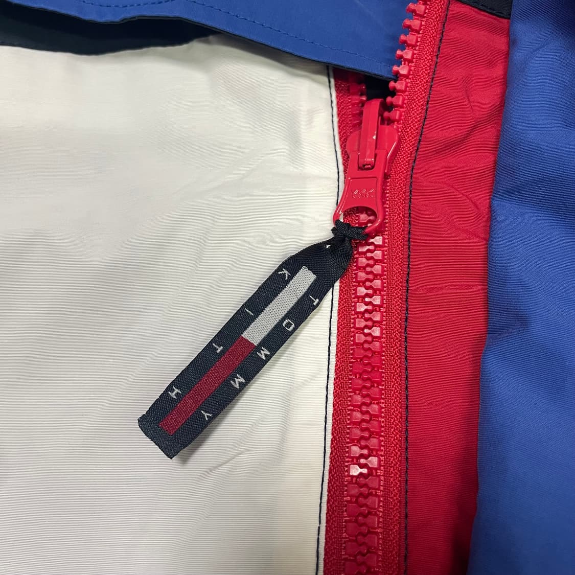 [희귀] 타미힐피거 X 키스 빅로고 리버시블 자켓 XXL 상품이미지4