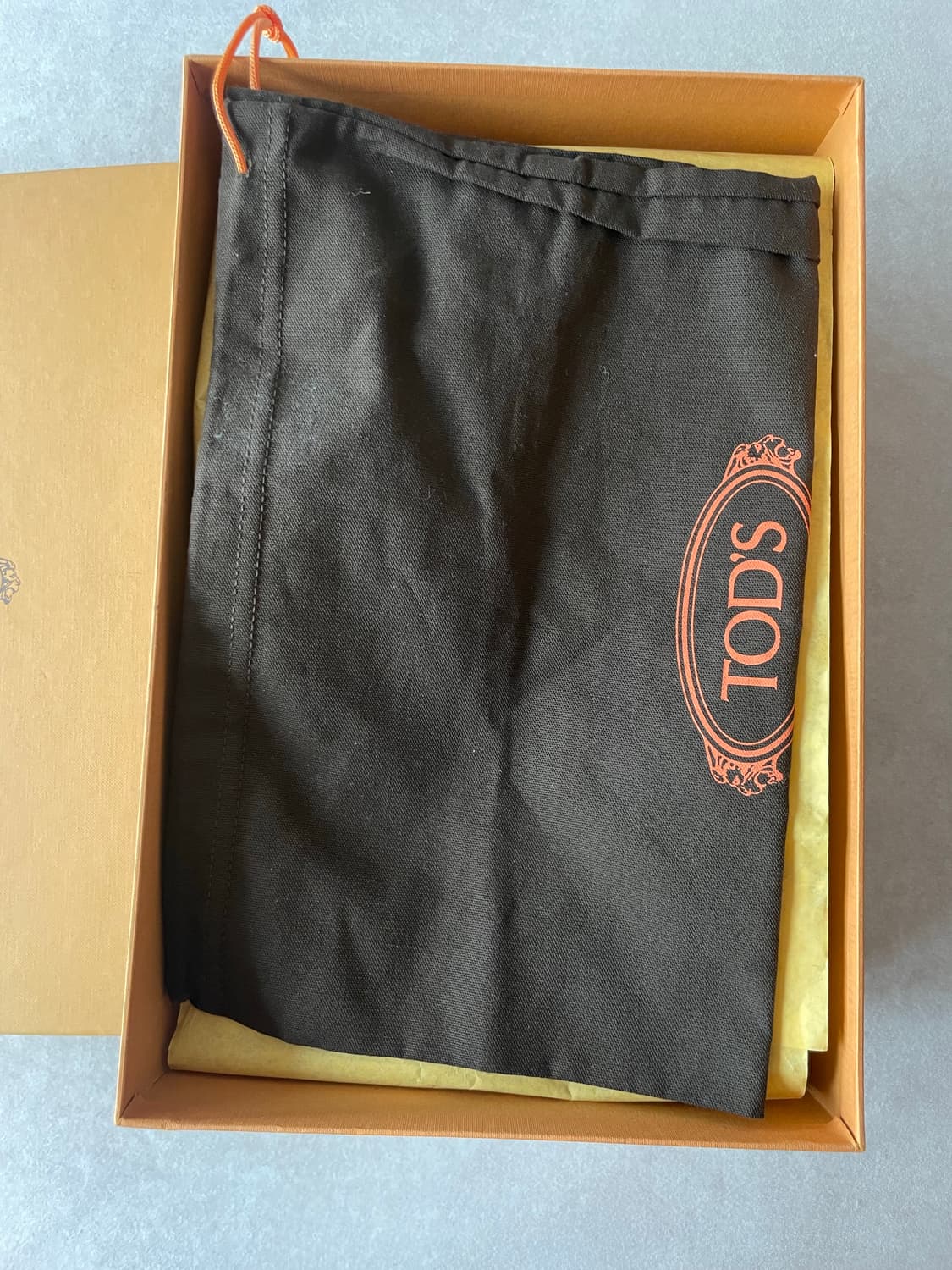 Tod’s 토즈 청키 럭 솔 페니로퍼 37.5  상품이미지7