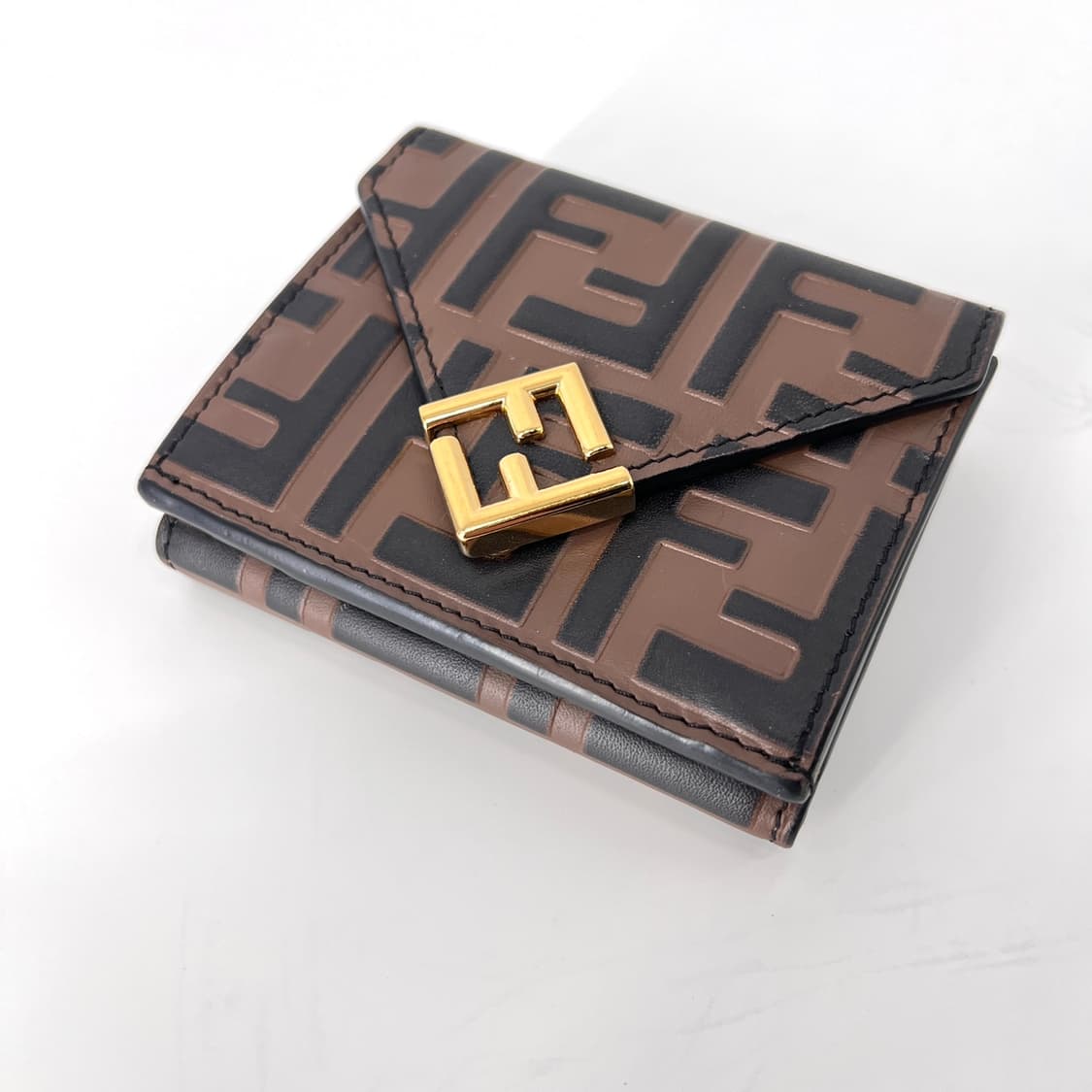 [감정완료] 펜디 FF 다이아몬드 3단 반지갑 (8M0480) 상품이미지5
