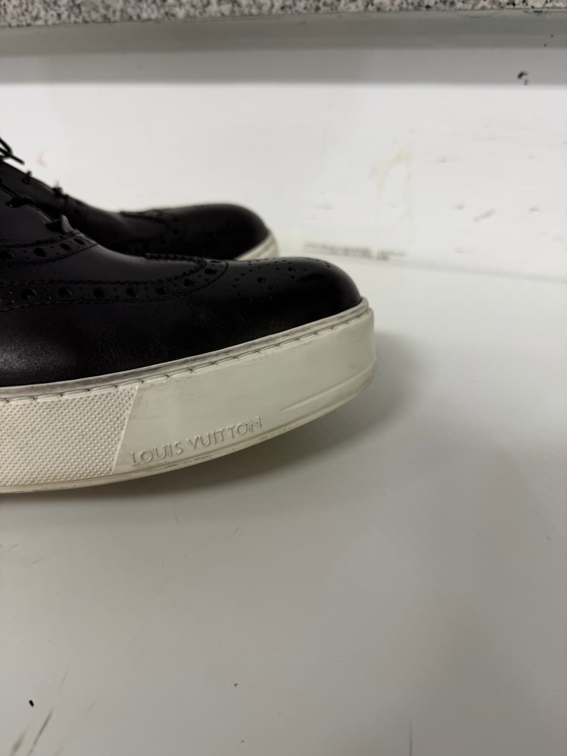 정품) 루이비통 남성 윙팁 남성 구두 스니커즈 6(255-260) 상품이미지5