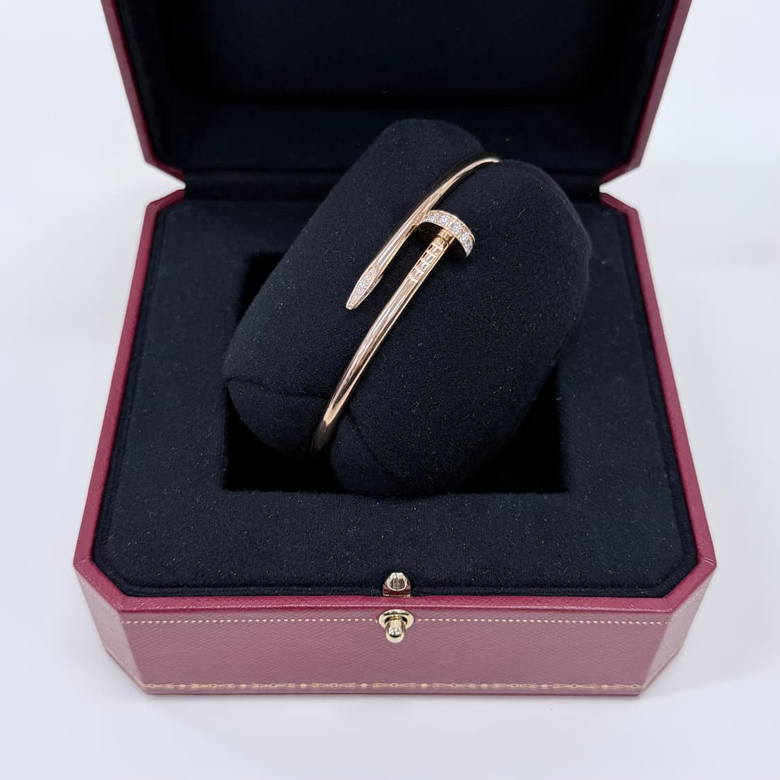 1400[S+급/20호] 까르띠에 저스트 앵끌루 다이아 못 팔찌 로즈골드 상품이미지5