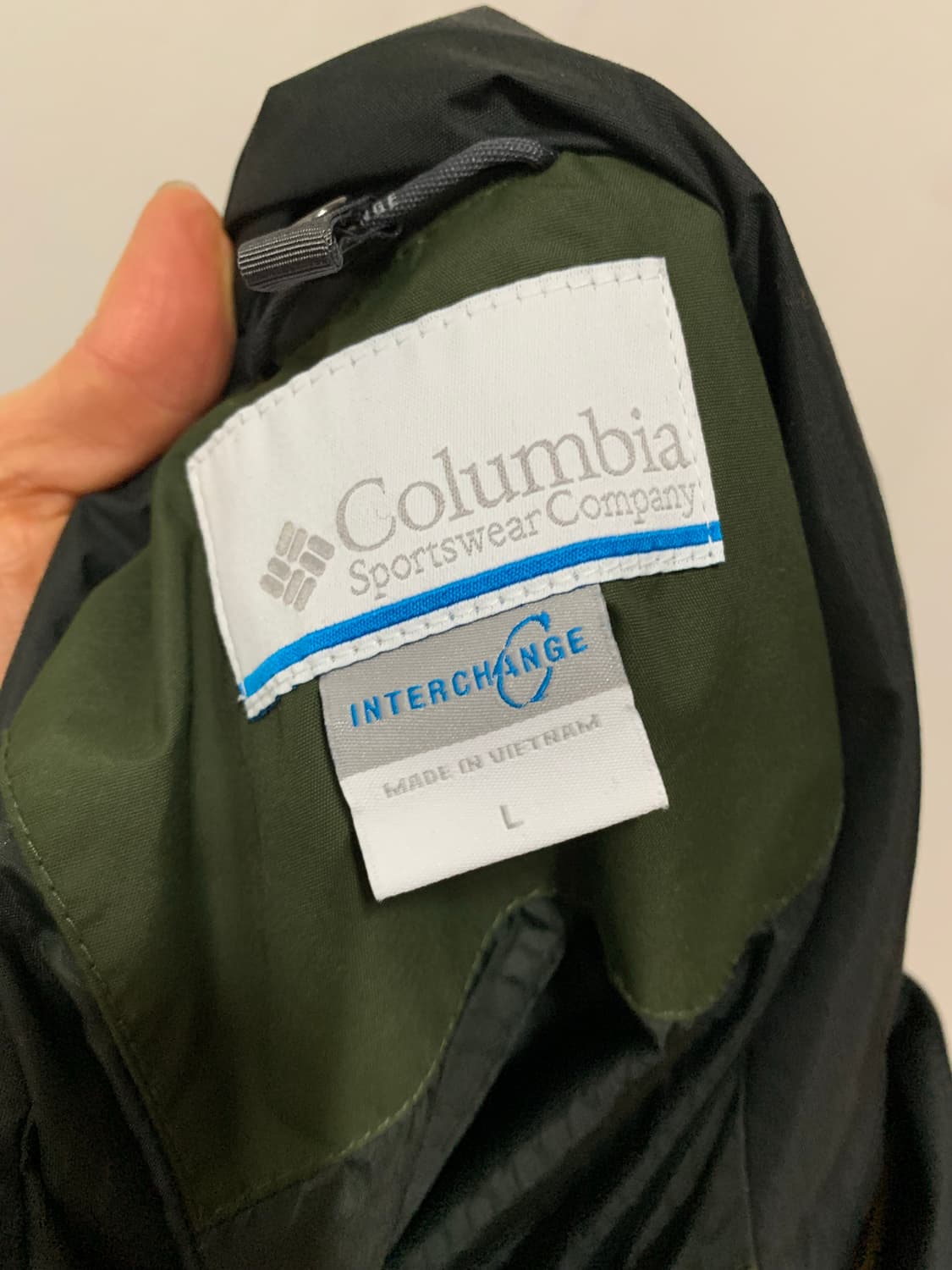 콜롬비아 옴니쉴드 바람막이 상품이미지3