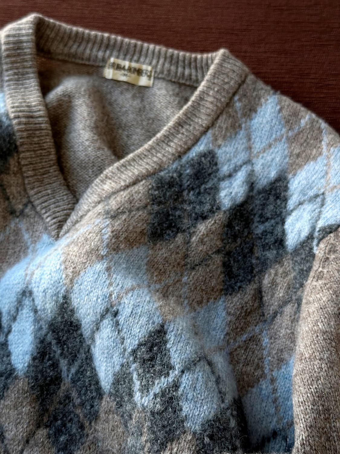 Dry boucle wool argyle pattern knit P/O 상품이미지1