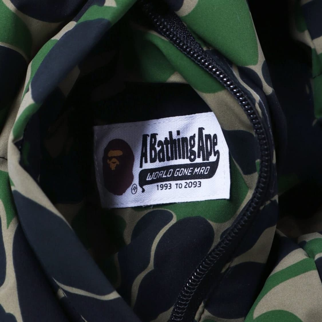 베이프 투웨이 패딩 상품이미지3