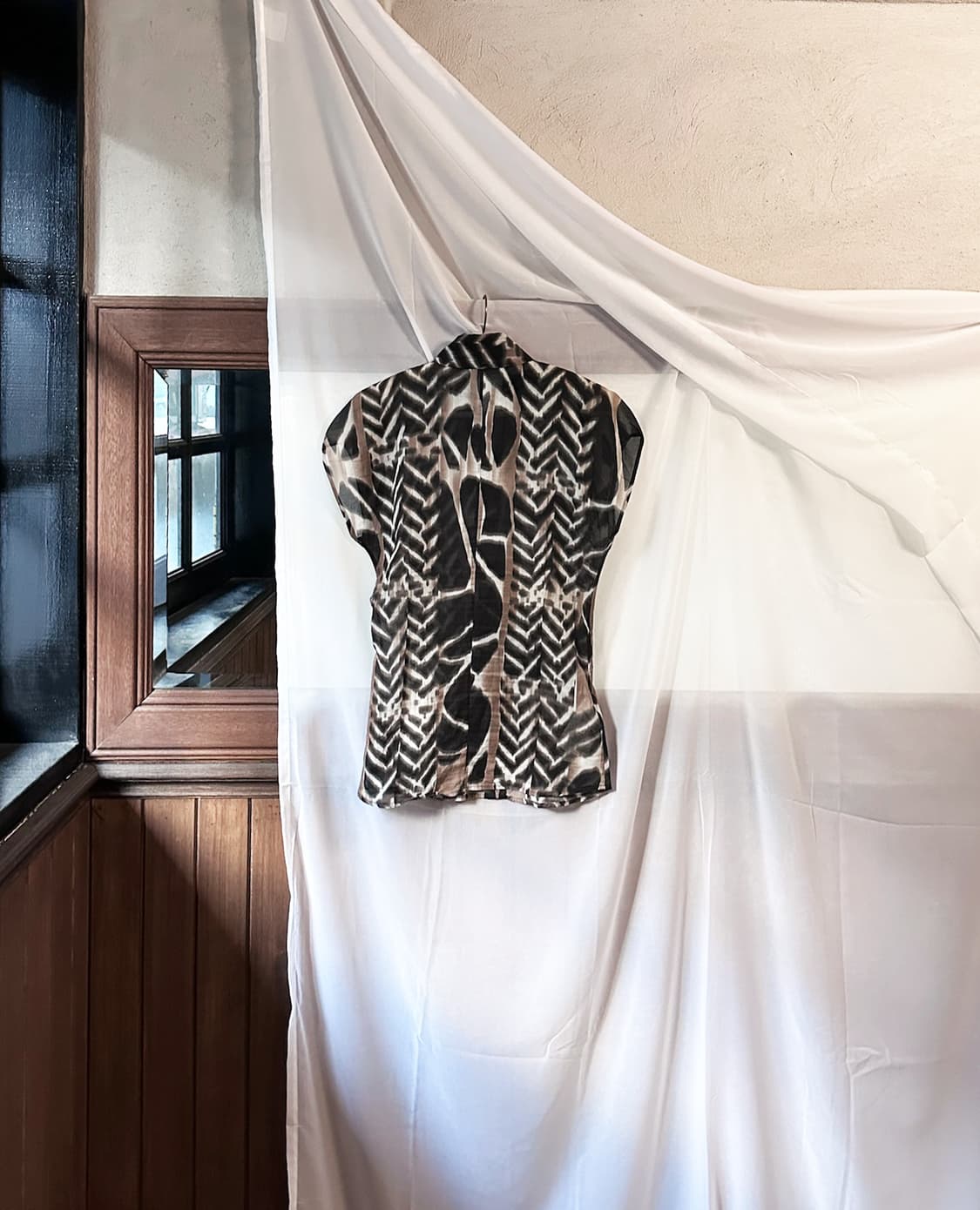 HUGO BOSS zebra wave blouse 상품이미지7