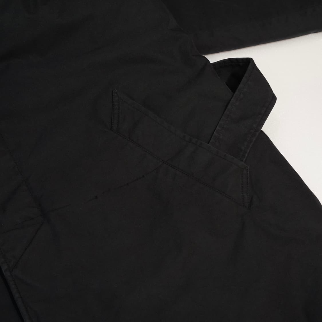 에르노 X 프랑스 아티스트 그래픽 다운 코트 상품이미지10